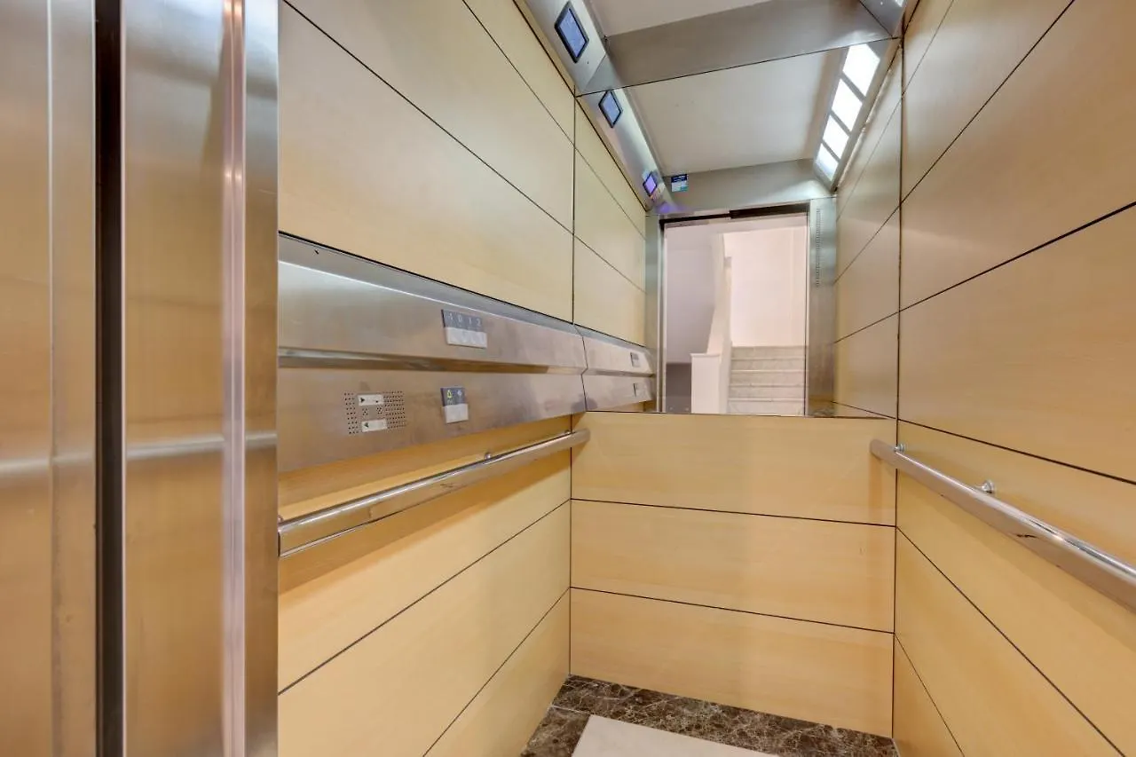 Hostal 37 Εστεπόνα Πανσιόν