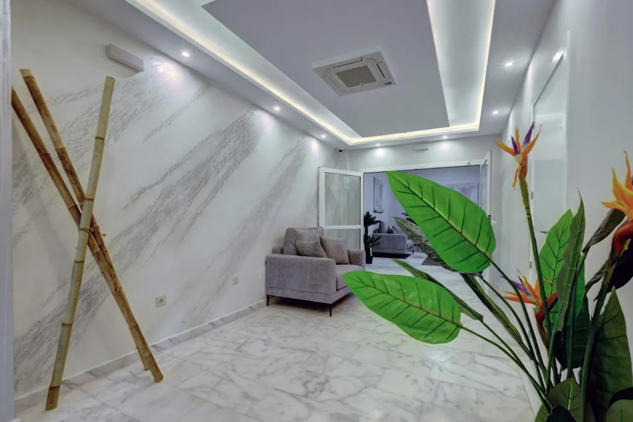 Hostal 37 Εστεπόνα Πανσιόν